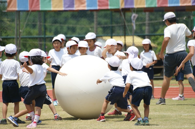 像嫁妝一樣慎重的小學書包