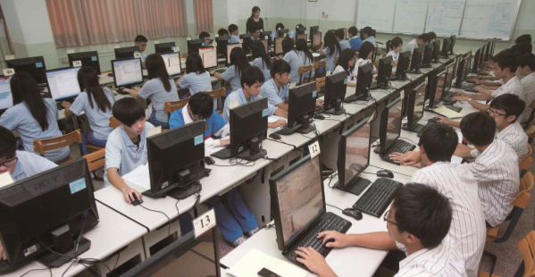 多益、考證照 大學列職場必修 