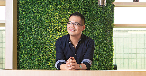 夢想之家  廖文華》燒光積蓄  辦免費課輔、教才藝 一間教室  為5千個迷途少年點燃夢想