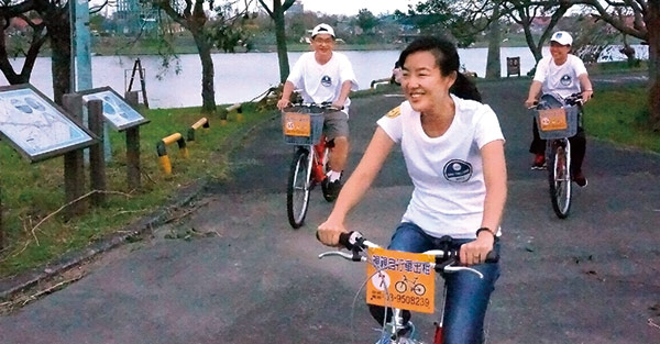 獨家畫面》在冬山河畔  看見老鞋王對女兒的牽掛