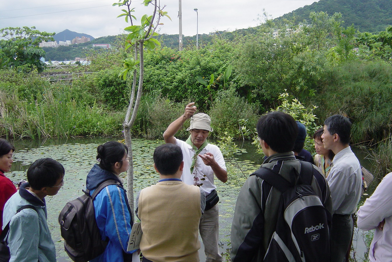 荒野人就是一群傻瓜。