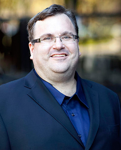 LinkedIn 創辦人暢談成功經驗：拒當乖乖牌，勇於冒險犯難