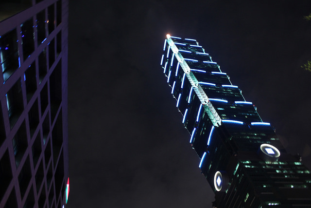 看頂新拒交101經營權 學4個多益必考字