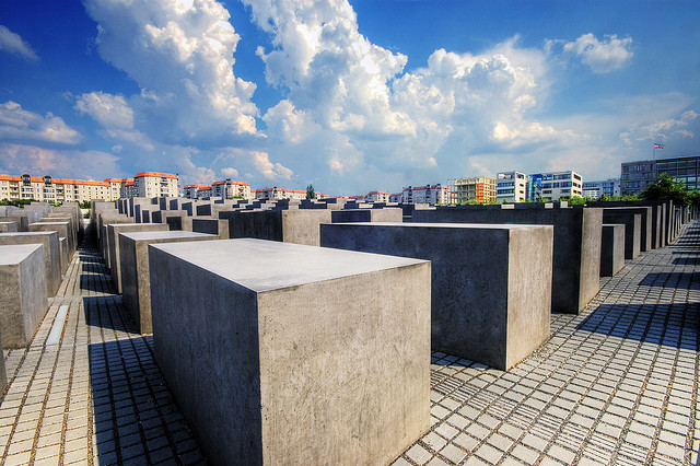 不是老闆養活員工，而是員工養活了公司 