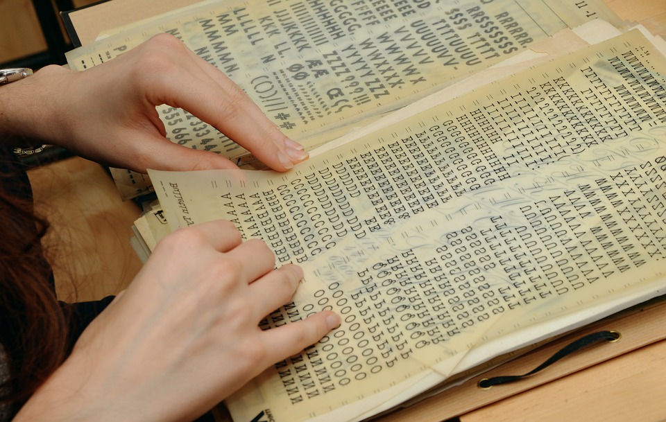 華爾街的擴張掠奪了美國公民的就業機會與發展？