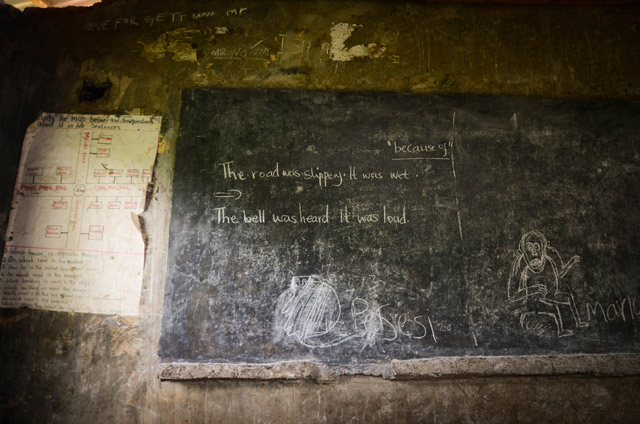 那女孩穿著我的毛衣...