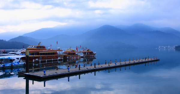 在日月潭遇見天堂 茶香．湖景
