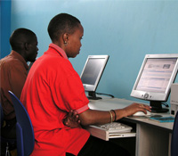 你也滑鼠肩上身了嗎？