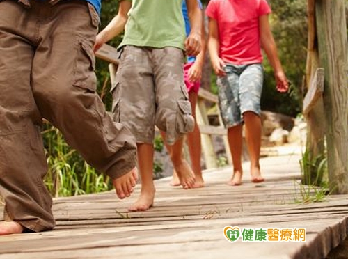 罹患憂鬱症事出有因　中醫籲多走路