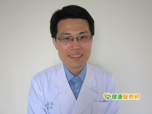 下背疼痛難耐　姿勢不正確惹禍