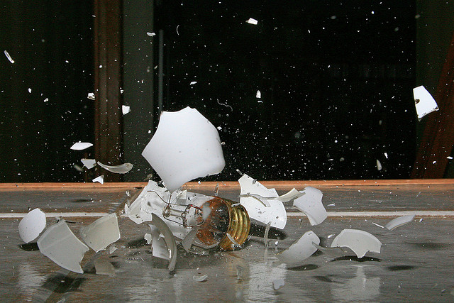 怪怪的股市，需要的正是一場快閃大對決