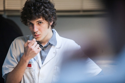 醫手遮天 ― 白色巨塔壓垮的熱血生命