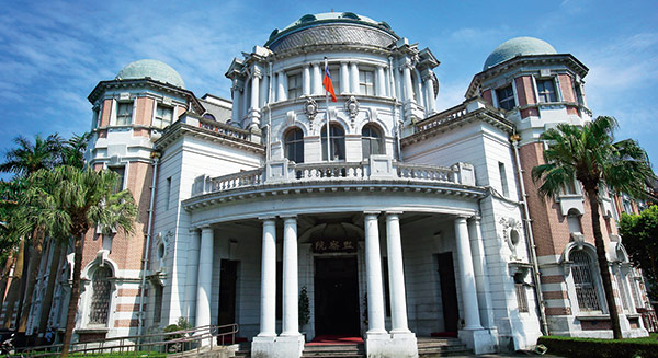 碍事的考监两院 该关门了!