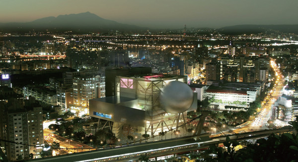 8間旗艦店面進駐 翻轉士林夜市旅遊品質