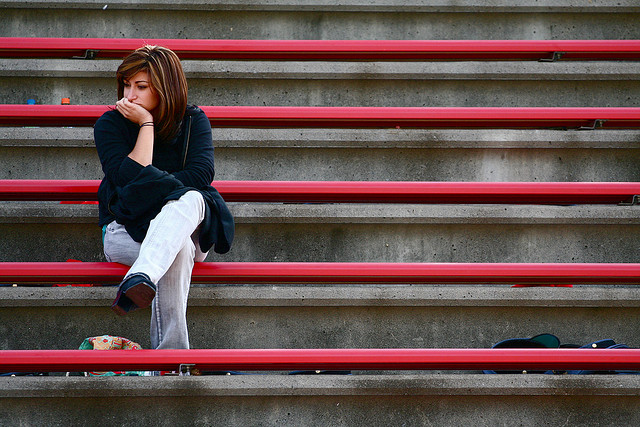 名利到手，快樂就跟著來嗎？