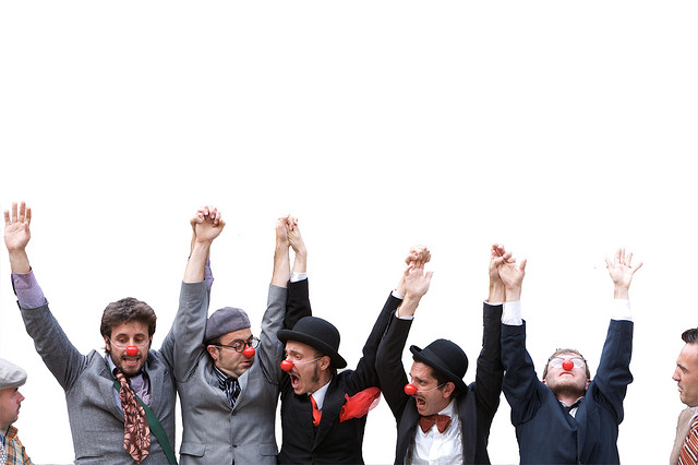 我想跟同事當...朋友？