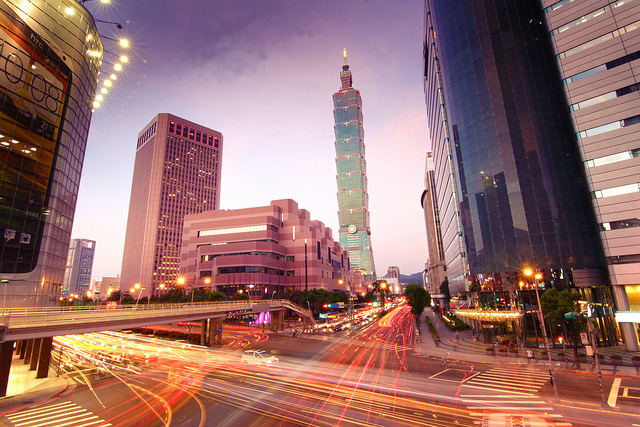 台灣人動力不足的原因，是因為沒有真正窮過