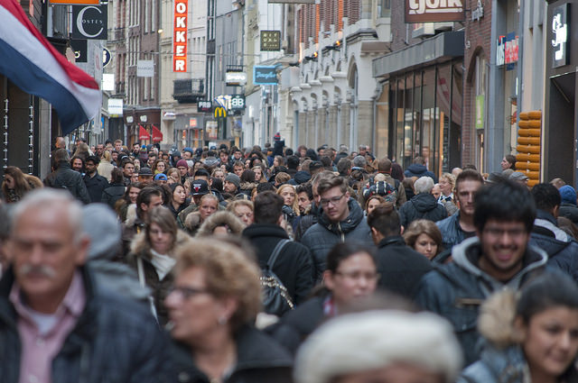 在這個世代說話，是該三緘其口？還是高談論闊？