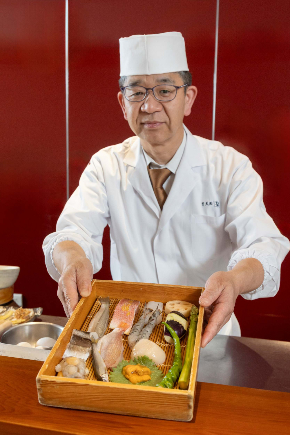 銀座天國料理長度邊利清，大倉久和