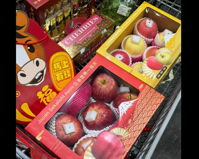 春節水果禮盒怎麼挑？好市多禮盒櫻桃、蘋果、總統梨CP值網友喊認同！小7國產、進口上等貨都有