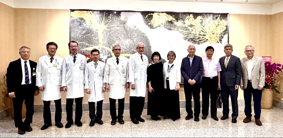 柯淑玲，北榮院長陳威明