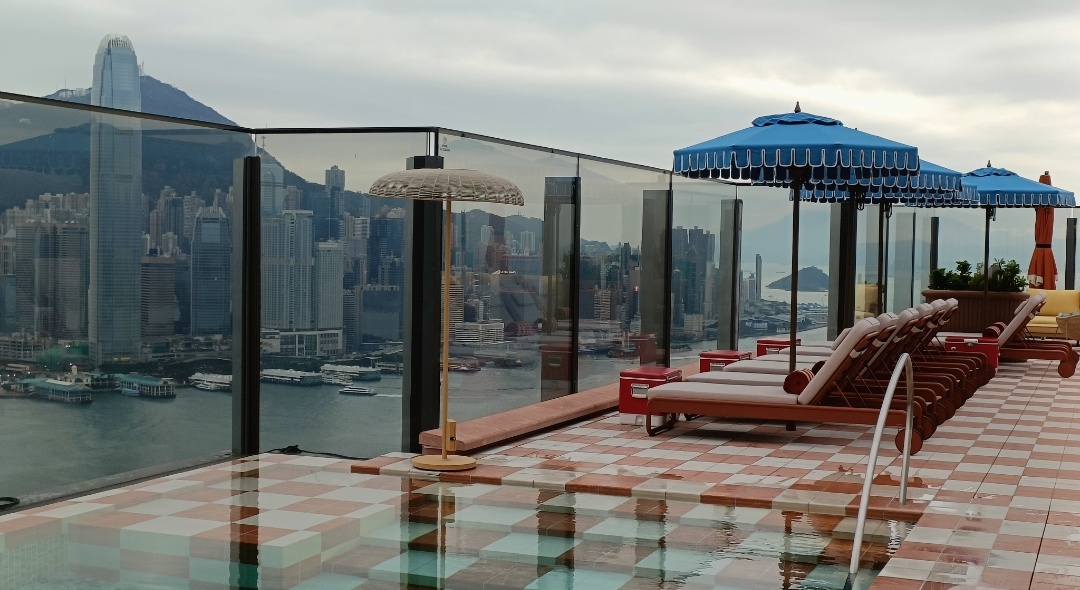 香港金普頓酒店，尖沙咀，無邊際泳池