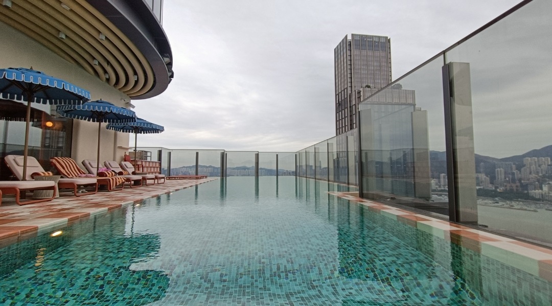 香港金普頓酒店，尖沙咀，無邊際泳池