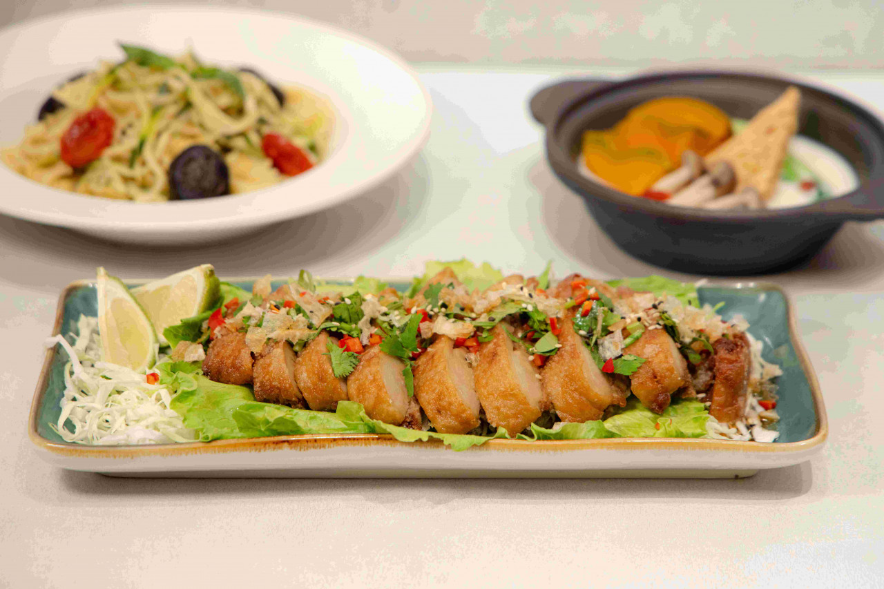 果然匯台北新光三越站前店來了！逾200道料理環遊世界：7道限定料理…占地260坪逾300個座位超多