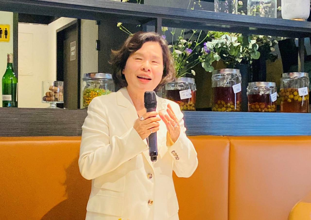 義大開發總經理王香完