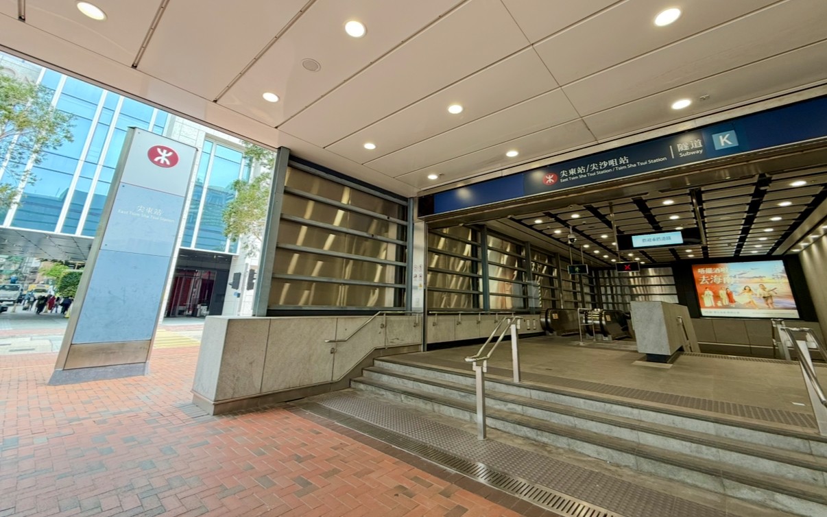 香港金普頓酒店，地鐵