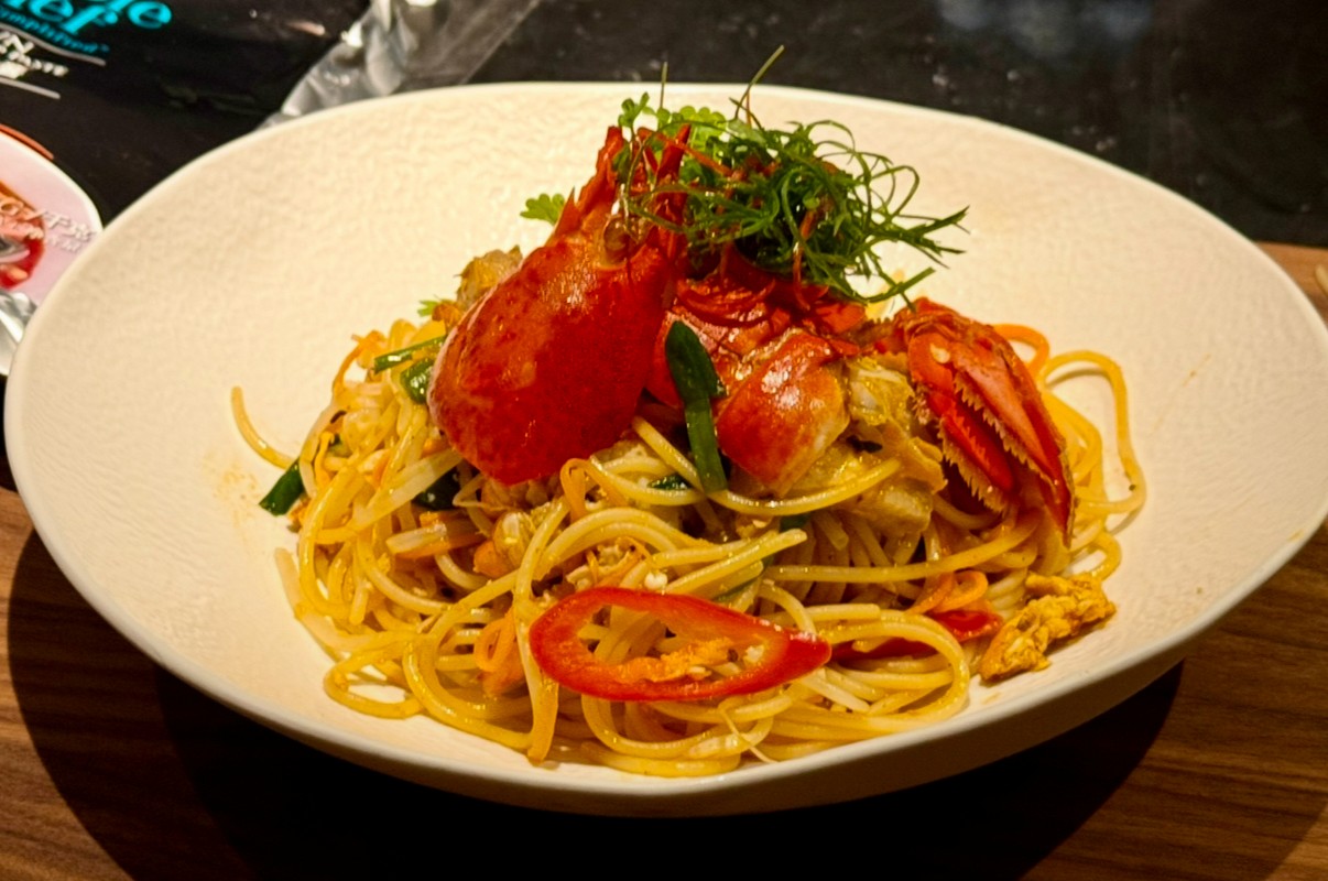 郭文秀,龍蝦，新加坡