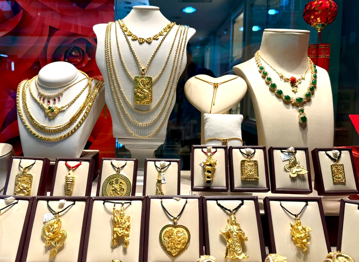 20兩黃金賣了幫兒買房，30年前30萬翻到300萬！黃金價格大修正會再漲？專家：有餘錢才去買