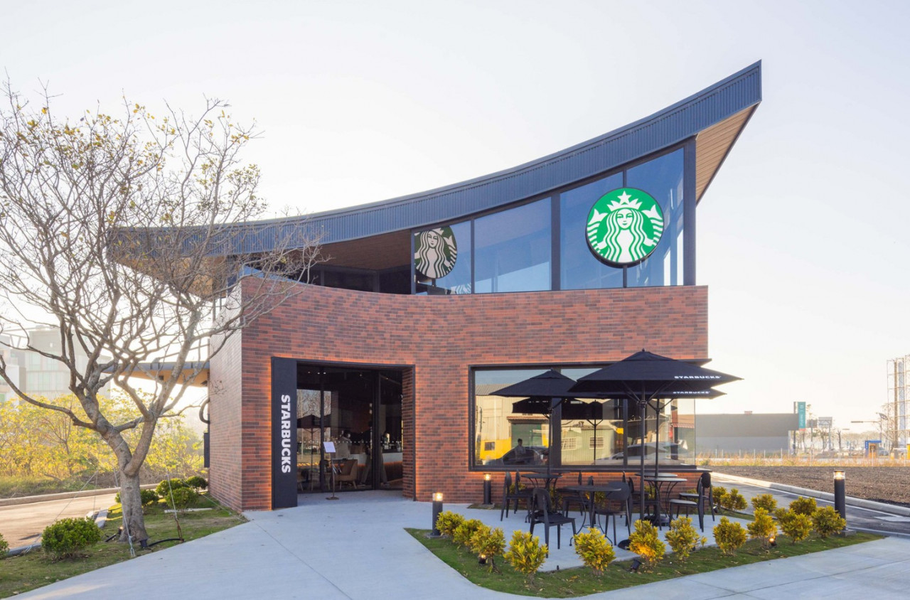 星巴克,虎尾門市