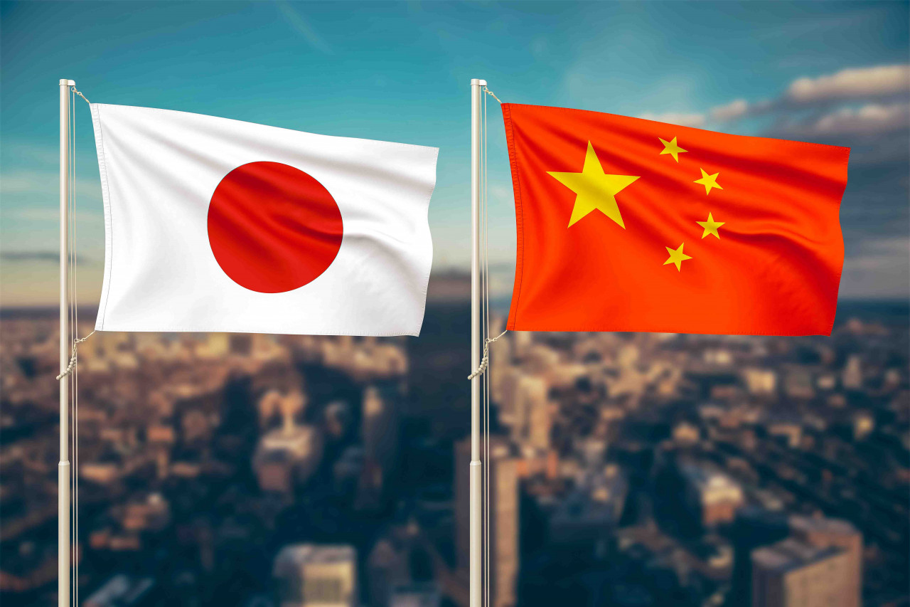 中國嚴重抗議高市早苗，為何不開航母包圍日本？台大教授拆解2原因：觸動美日安保、誰輸誰贏也難說！