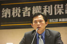 國會戰神成罷免人選　黃國昌被罷免的三大理由