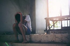 【我們這一家】誰拉他一把？單親10歲童口吃遭霸凌　絕望帶刀赴校