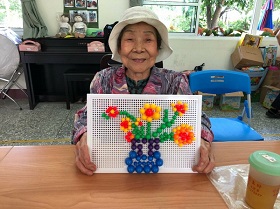 97歲失智嬤唱歌跳舞都OK　背後功臣是這個屏東神秘小學堂