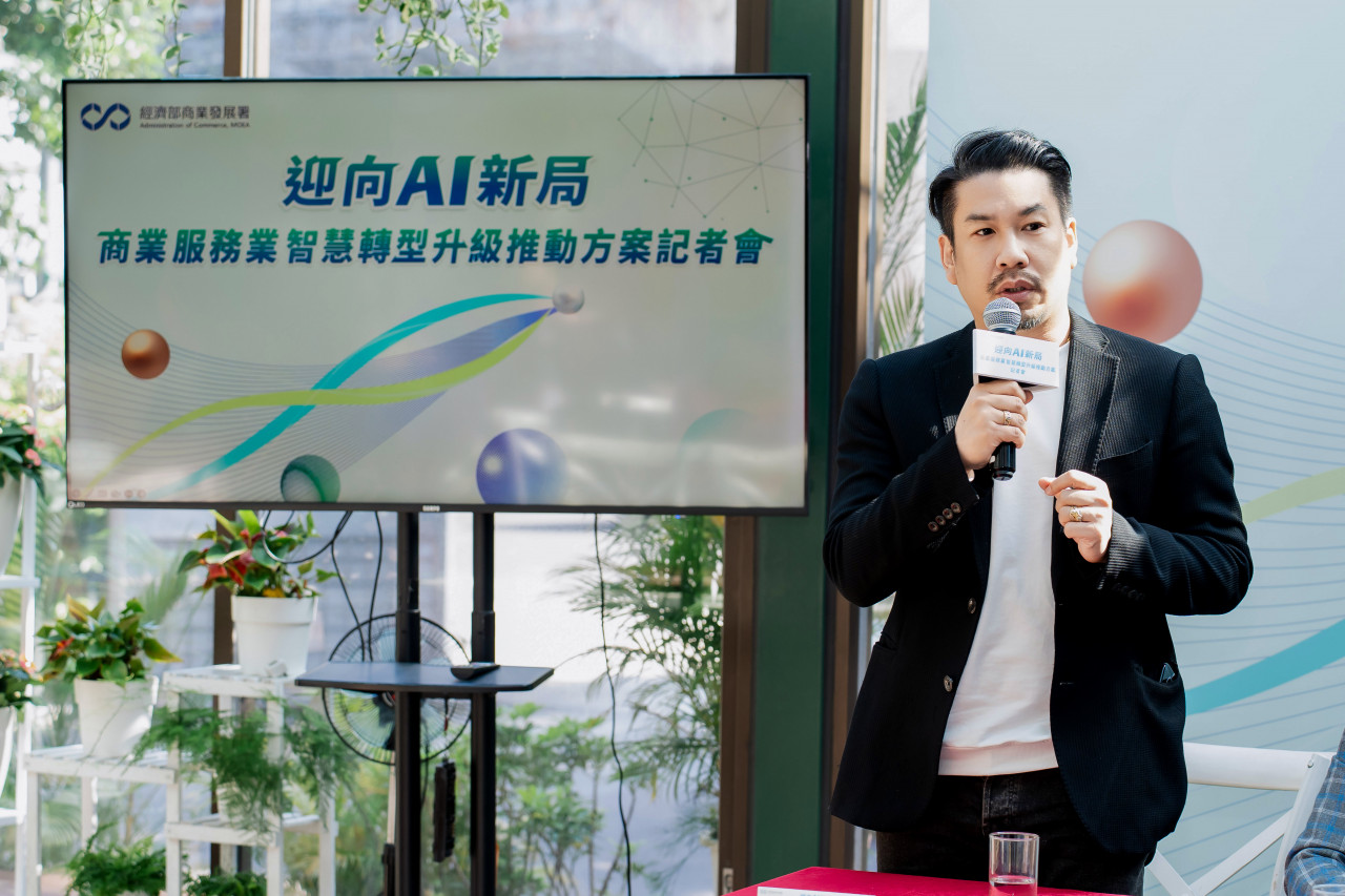 BLACKPINK也選擇的臺灣女鞋 D+AF用AI把「好穿」做到國際看得見