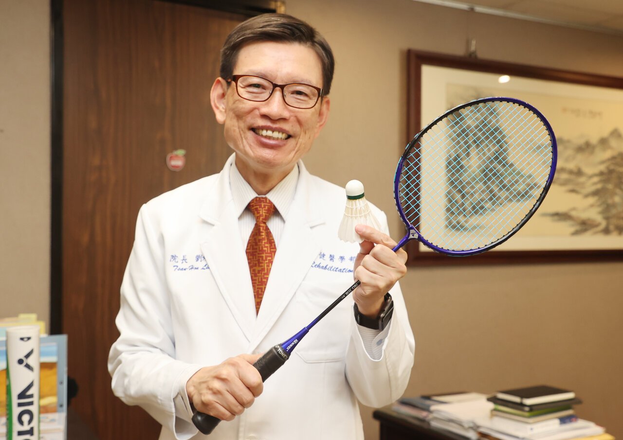 肌少症有多可怕？寒流來父親卻連棉被都拉不動…復健名醫：別孝順過頭，剝奪長輩存「肉本」機會