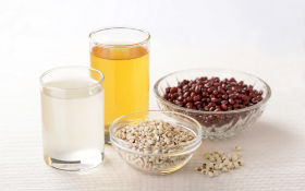 多喝紅豆水、薏仁水、 玉米鬚茶，就能排體濕？