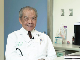 台灣兒童救星是他！　87歲醫生爺爺至今奮鬥不歇
