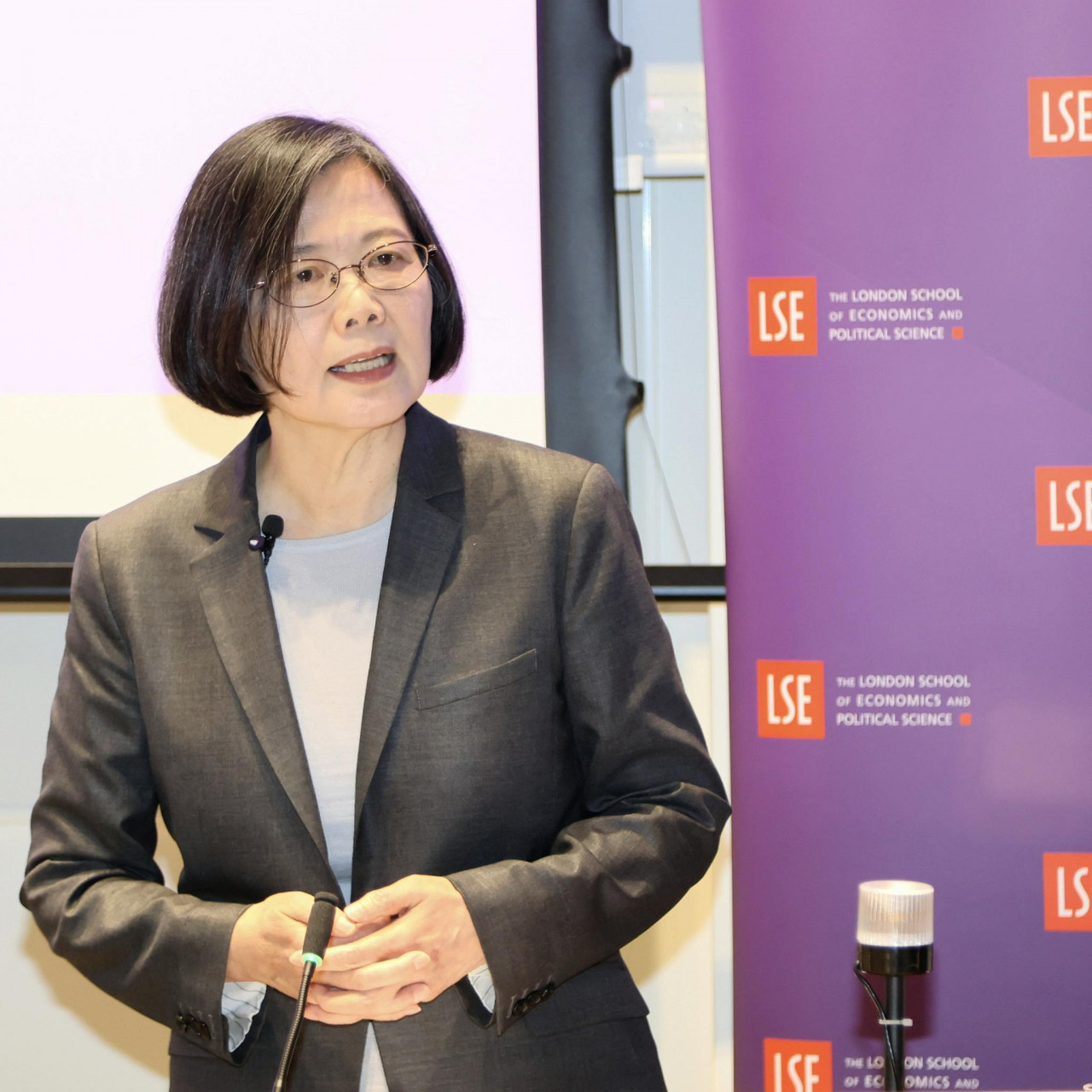 蔡英文返回母校英國倫敦政經學院演說。圖/蔡英文辦公室提供