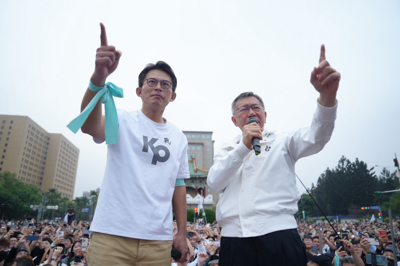 ▲ 黃國昌網路聲量高，但藍綠都以1對1來評估選戰。圖／取自黃國昌臉書