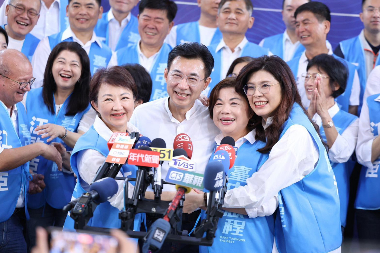 ▲ 盧秀燕很早就已經帶著江啟臣跑地方行程，展現地方派系團結。圖／盧秀燕臉書