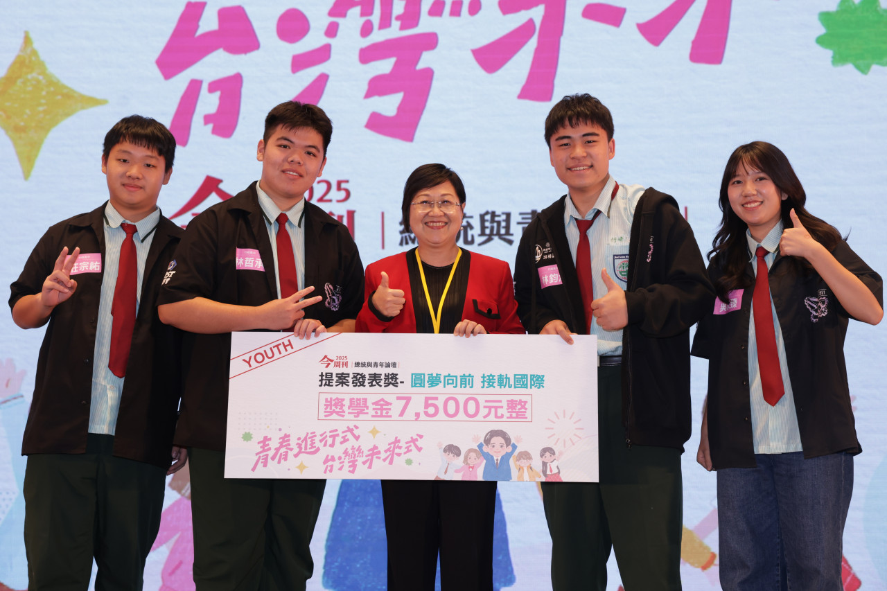 僑委會主委徐佳青