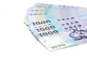 秀百萬稅單 他年收600萬仍嘆買不起房