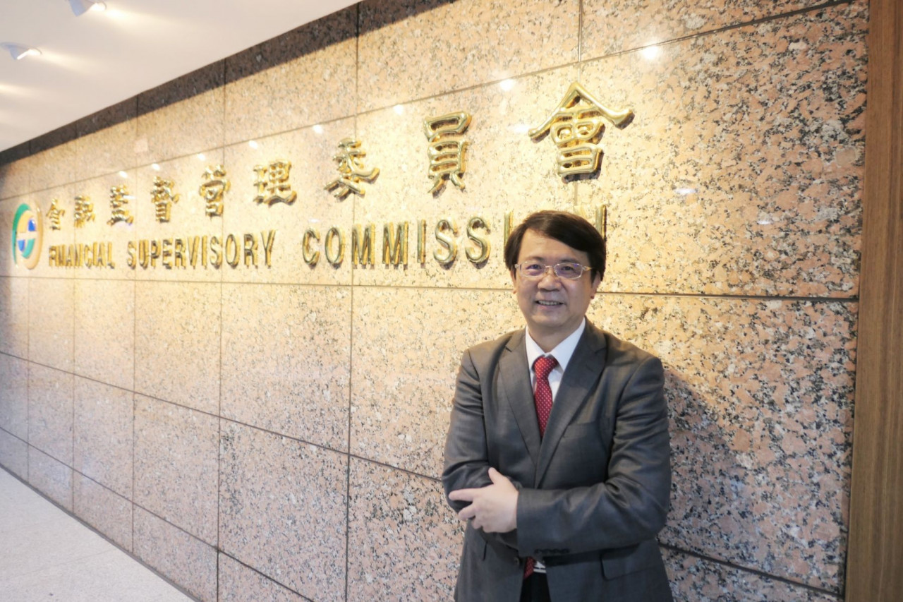 兆豐金總經理張傳章曾任金管會副主委。