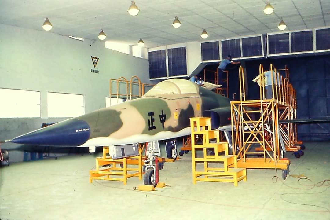 空軍航發中心（漢翔前身）獲得諾格授權，在台灣總共生產了308架F-5系列戰鬥機。