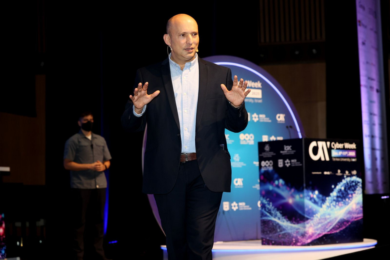 前以色列總理班納奈特於2025年Cyber Week演講。