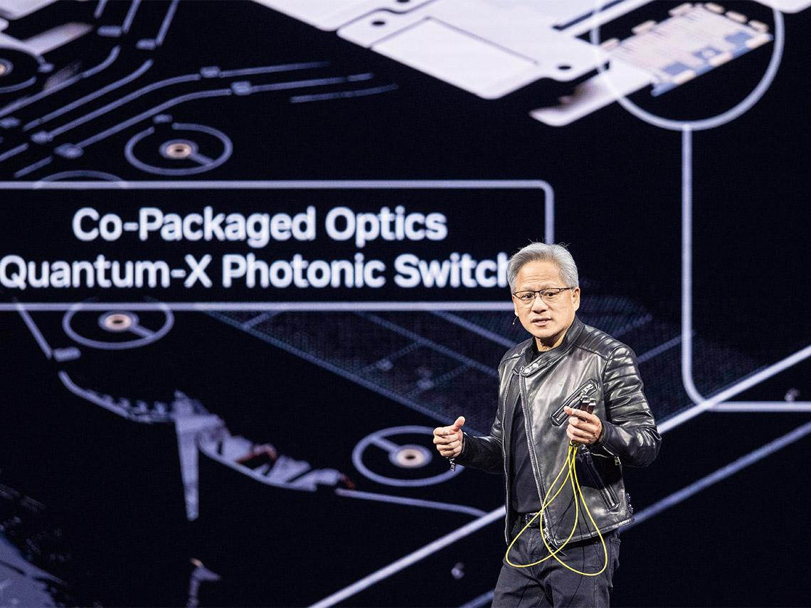 聯亞、華星光、光環 … 光通訊雷射概念股飆漲52~104%，再來還有戲？輝達強攻，這波缺貨潮會多久